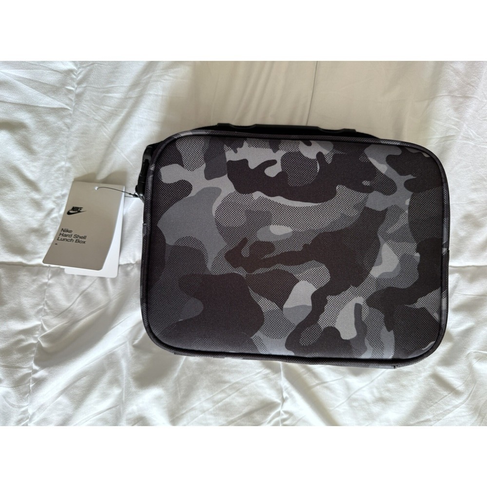 New Nike Futura Fuel Pack Lunch Box Insulated Hard Shell Black Camo School - Picture 3 of 11